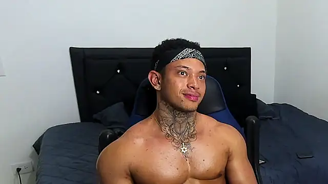 Stiven collins online show from February 25, 11:19 am