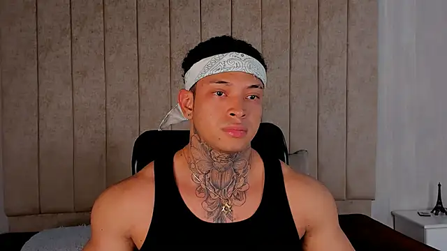 Stiven collins online show from December 15, 3:56 am