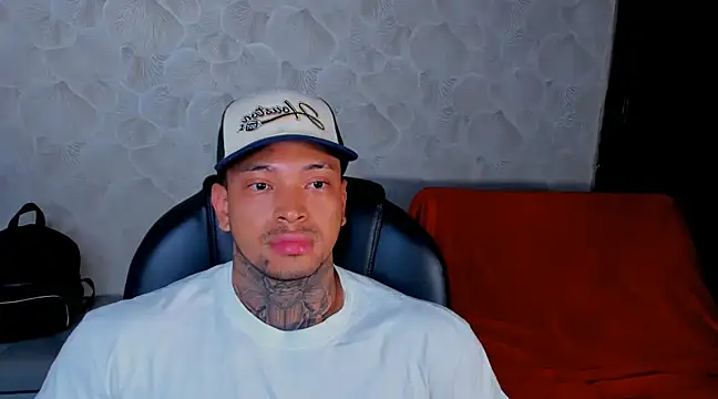 Stiven collins online show from December 9, 6:41 pm