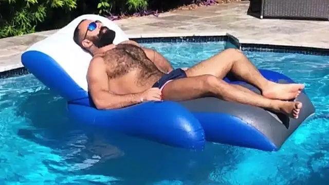 HAIRY ARAB SULTAN online show from December 28, 3:47 am