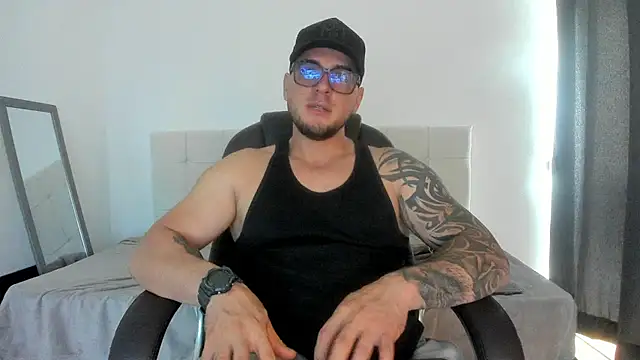 Teilor Creed online show from October 13, 6:58 pm