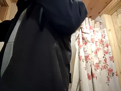 Lilsmokeshow017 online show from April 21, 10:32 am