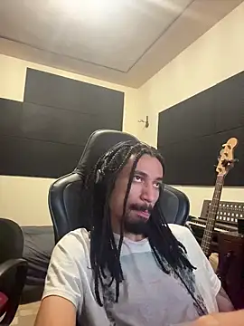 hotcamboy420 online show from January 12, 4:49 am