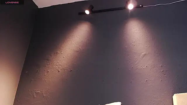 DilanJonnes  online show from February 13, 11:54 pm