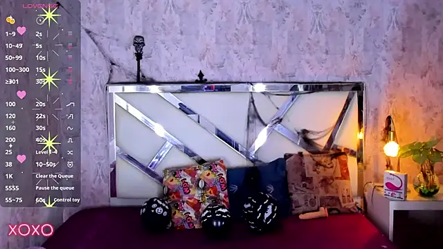 dominic thailor online show from October 31, 2:42 pm