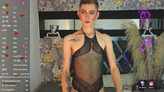 dominic thailor online show from March 22, 9:53 pm