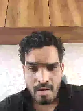 indianguy89 online show from December 22, 5:56 am