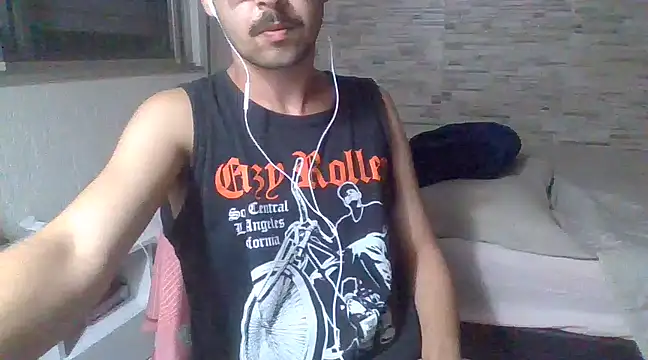 Snapshot of Carioca98Lapa chatting on December 3, 4:35 am Carioca98Lapa online show from December 3, 4:35 am