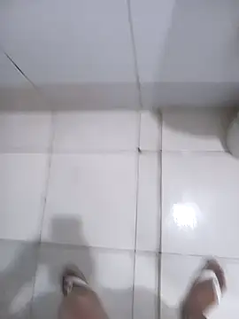 maikinhopL online show from January 23, 10:54 pm