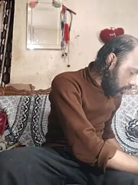 BadBoySmoker7070 online show from February 11, 8:03 pm