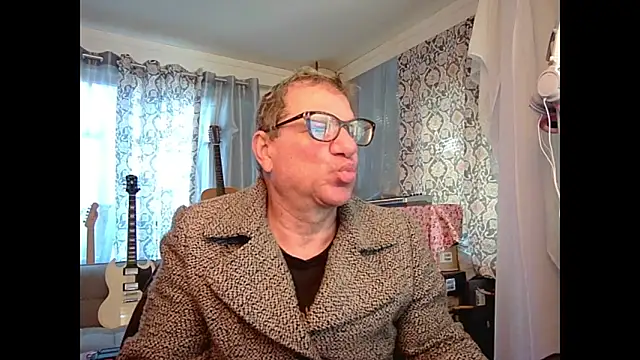 coryassman online show from January 17, 9:43 pm