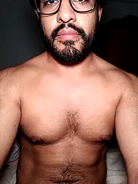 HombreS3n online show from October 4, 6:18 am