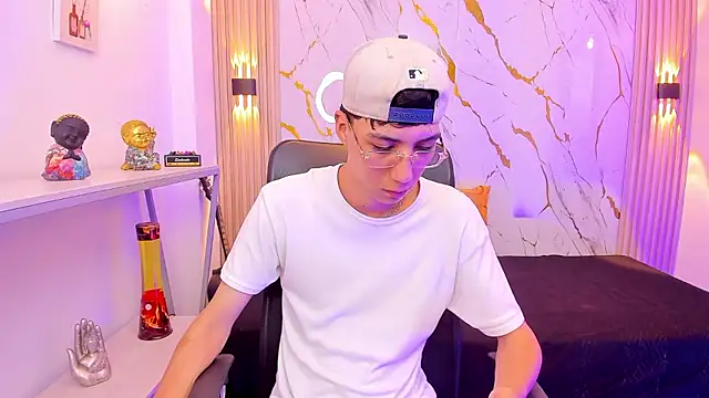 Nikolay Gregori online show from January 15, 5:33 am