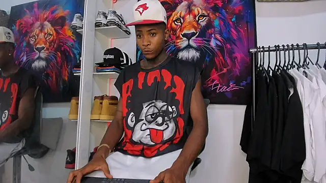 Pantera black 21 online show from April 18, 11:48 pm