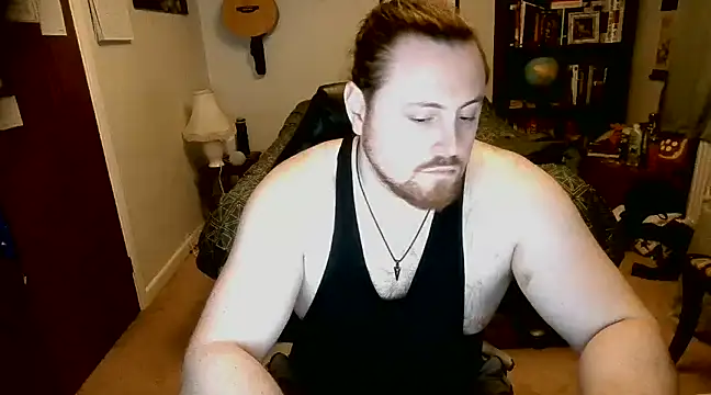 Hairy Guy30 online show from March 13, 10:54 pm