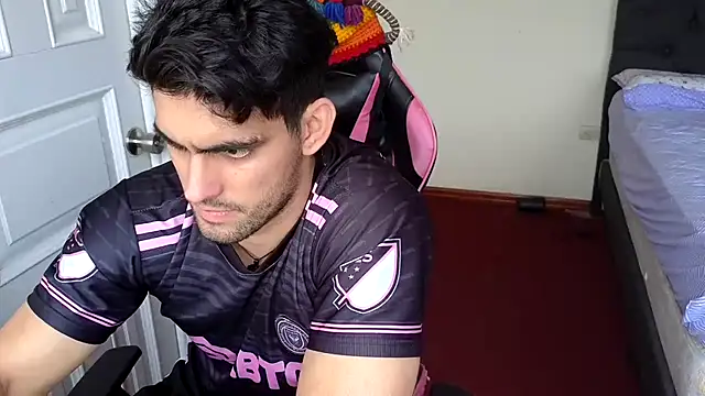 Jackyrose online show from March 15, 6:10 pm