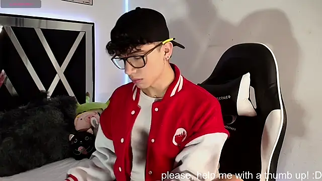 Niico Cruz online show from December 5, 10:34 pm