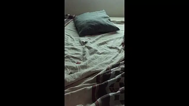 TweakyDude online show from May 17, 3:14 am