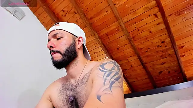 Tom Bailey online show from November 4, 3:46 pm