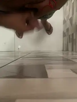 Snapshot of baruel-10 chatting on January 11, 4:25 pm baruel-10 online show from January 11, 4:25 pm