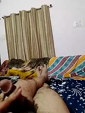 roadtucker123 online show from March 3, 10:29 pm