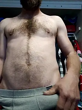 dougyhung2231 online show from December 21, 8:39 pm