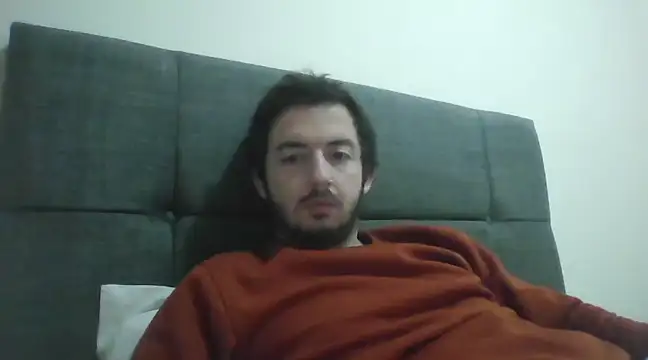 laynufff online show from February 10, 6:09 am