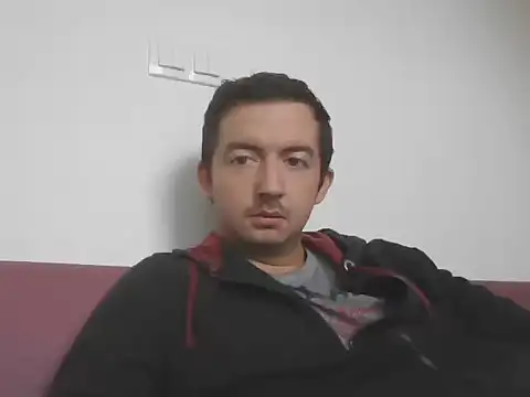 laynufff online show from September 26, 6:00 am