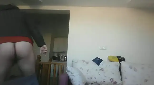 laynufff online show from February 13, 7:13 am