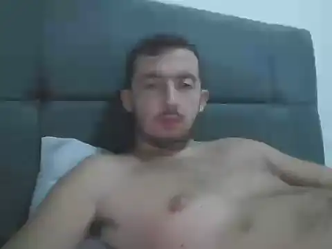 laynufff online show from October 3, 5:18 pm