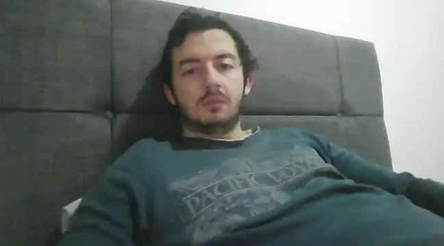 laynufff online show from February 7, 6:24 am