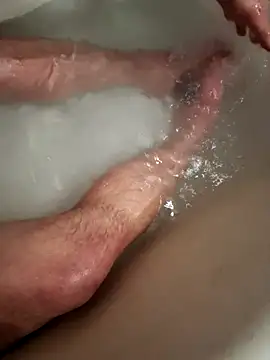 nuttinbuttcock69 online show from May 2, 12:52 pm
