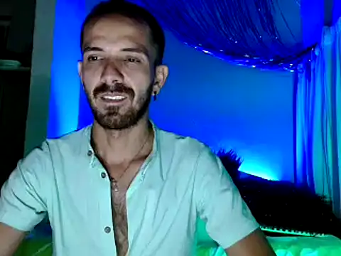 Tomas Tylor online show from December 12, 11:25 pm