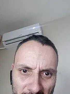 CashhoOUT online show from April 4, 10:07 pm