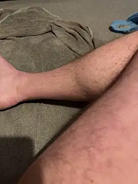 Feettlover69 online show from May 7, 7:41 am
