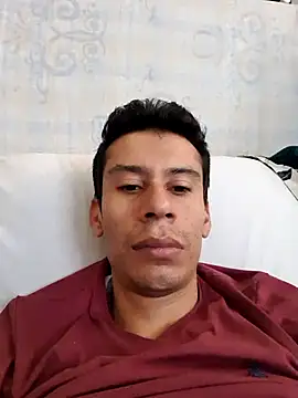 josehot151515 online show from February 3, 4:41 pm