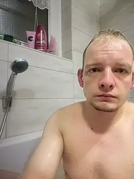 hawkyyy71222 online show from February 7, 12:31 am