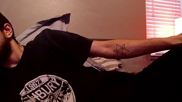 psil0cyb0rg online show from October 31, 9:07 pm