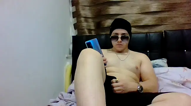 Seksihacker online show from December 3, 11:24 pm