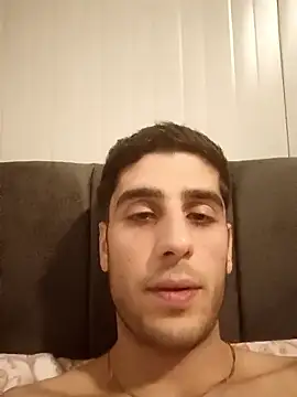 arenn1997 online show from January 9, 10:15 pm