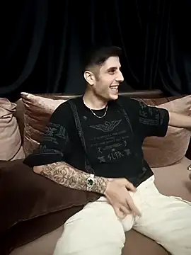 arenn1997 online show from October 1, 10:03 pm