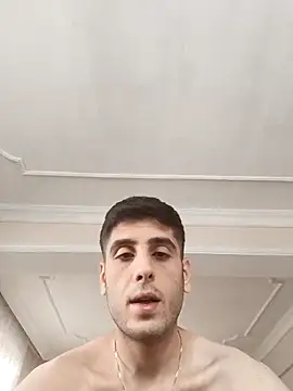 arenn1997 online show from October 19, 1:36 pm