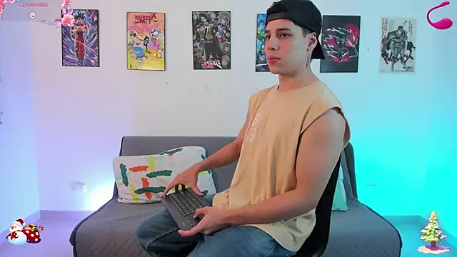 jonathanjoestar  online show from November 29, 10:01 pm