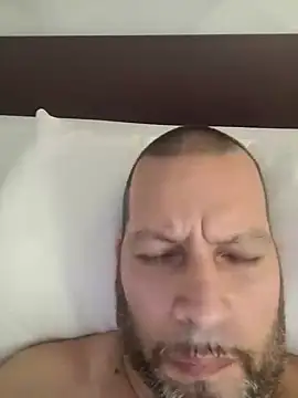 Just2much online show from February 27, 2:08 am