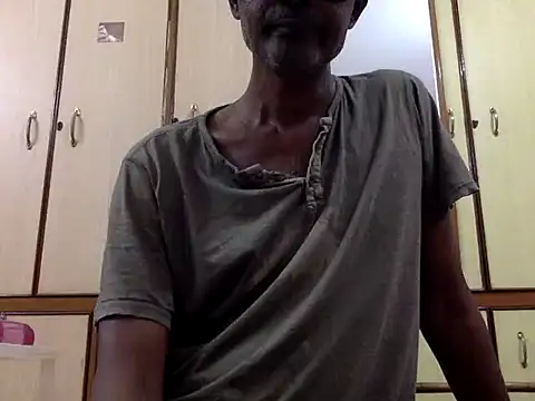 Lookin4Kinky Partner online show from December 17, 8:10 am