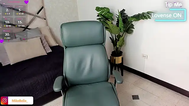 mike belle online show from October 6, 8:57 pm