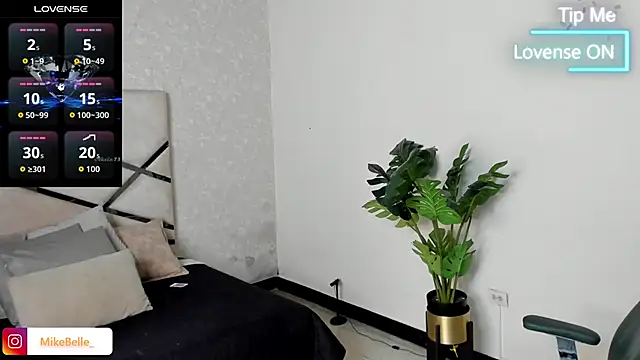 mike belle online show from September 24, 9:02 pm