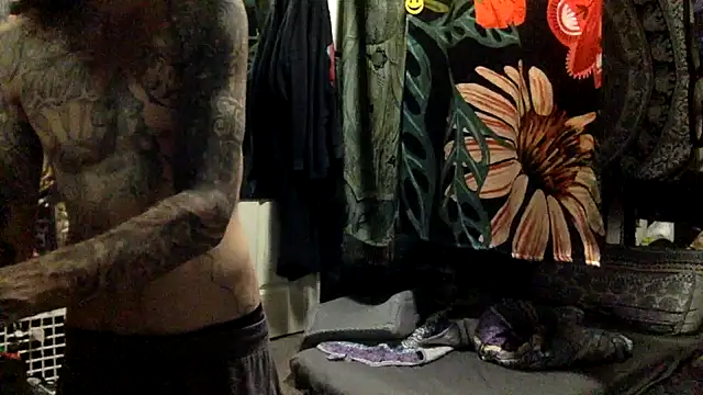 Robriguezxxx online show from April 20, 7:33 am