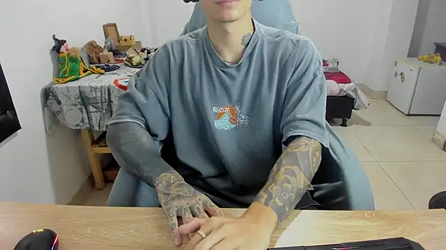 Snapshot of Balo_lovers chatting on February 27, 6:53 pm Balo lovers online show from February 27, 6:53 pm