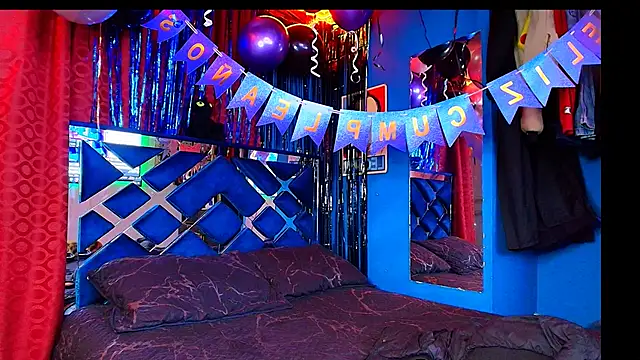 Luke Howland online show from November 15, 1:29 am